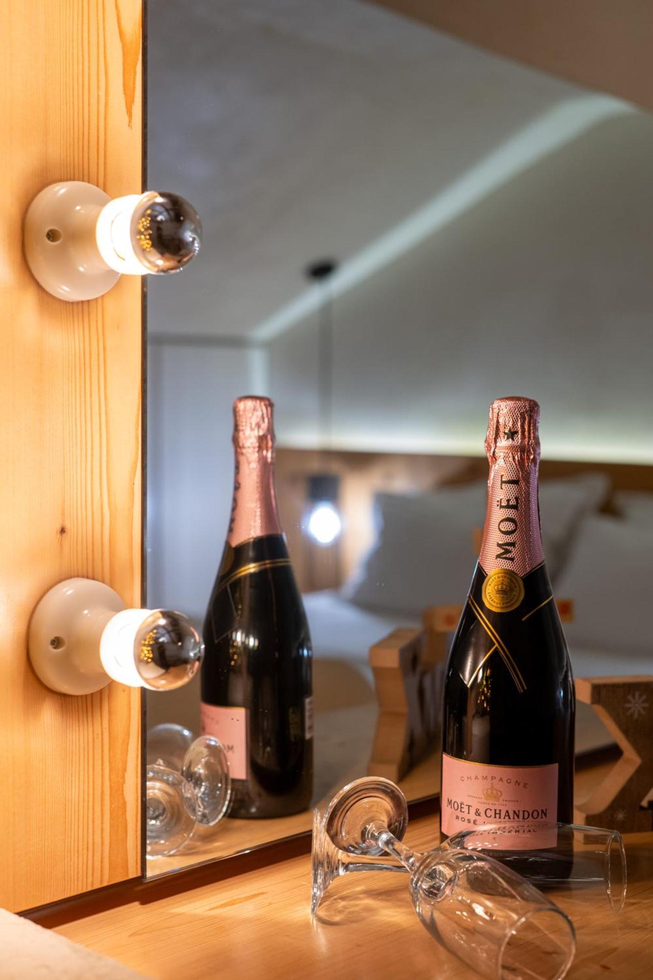 Panellinion Luxury Rooms Kalamáta Eksteriør bilde