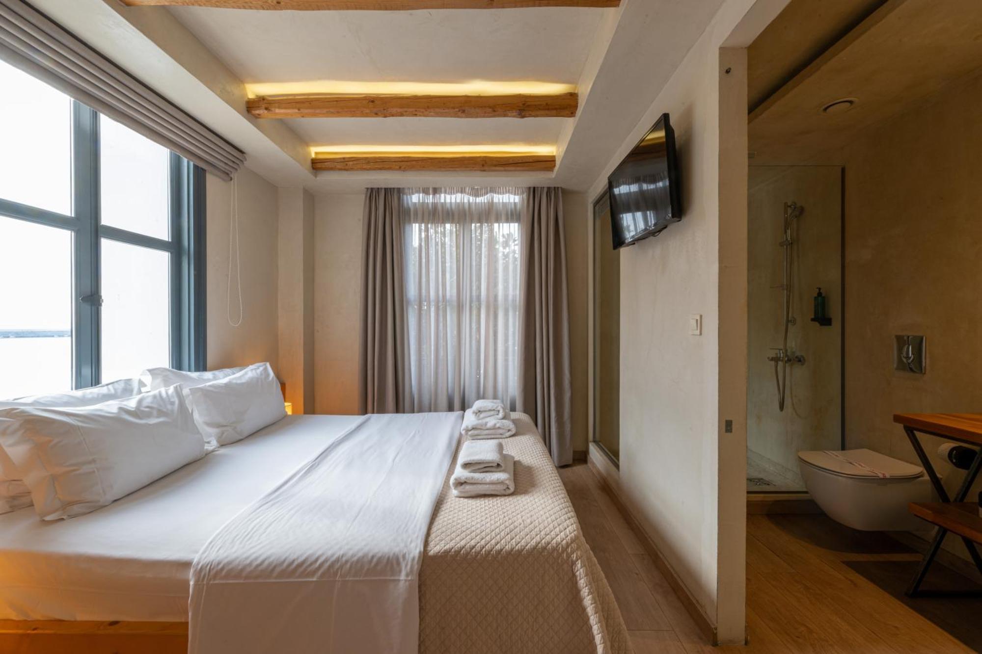 Panellinion Luxury Rooms Kalamáta Eksteriør bilde